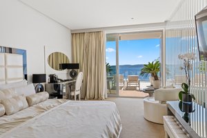 Deluxe Room with Sea View and Terrace