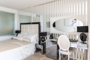 Superior Room with Sea View and Balcony