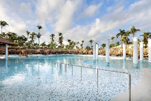 Grand Palladium Palace Resort Spa & Casino 4 