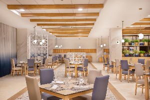 Hotel SERENADE PUNTA CANA BEACH & SPA RESORT wakacje