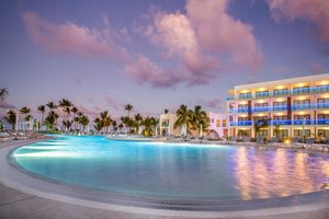 Hotel SERENADE PUNTA CANA BEACH & SPA RESORT wakacje