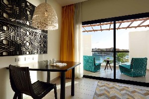 Hotel TRS CAP CANA WATERFRONT & MARINA wakacje