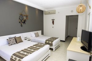 triple trouble room 
