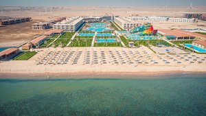 Hawaii Paradise Aqua Park Resort 4* (4*)