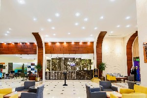 Hotel ROYAL LAGOONS RESORT & AQUA PARK wakacje