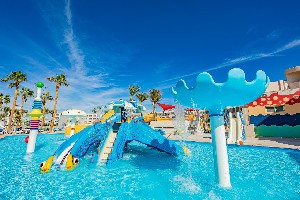 Hotel TITANIC RESORT & AQUAPARK wakacje