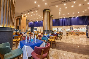 Hotel TITANIC RESORT & AQUAPARK wakacje