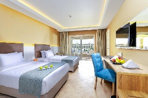 Hotel TITANIC ROYAL RESORT wakacje