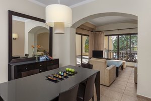 one bedroom suite