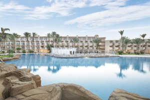 Hotel PYRAMISA BEACH RESORT SAHL HASHEESH wakacje