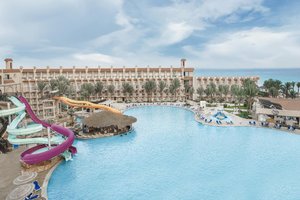 Hotel PYRAMISA BEACH RESORT SAHL HASHEESH wakacje