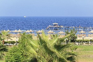 The Three Corners Happy Life Beach Resort 4* (4*)