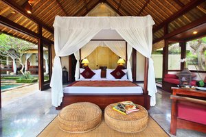 Hotel THE UBUD VILLAGE RESORT & SPA wakacje