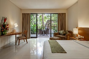 Hotel TAKSU SANUR wakacje