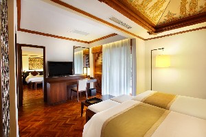 Hotel NUSA DUA BEACH HOTEL & SPA wakacje