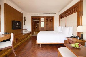 Hotel NUSA DUA BEACH HOTEL & SPA wakacje