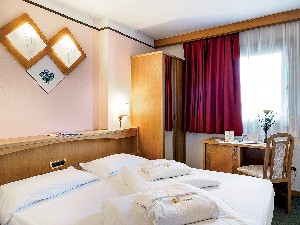 Hotel SANT ANTON wakacje