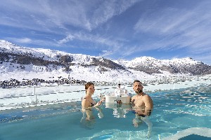 Hotel ALPEN VILLAGE RESORT wakacje