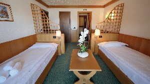 Hotel INTERMONTI wakacje