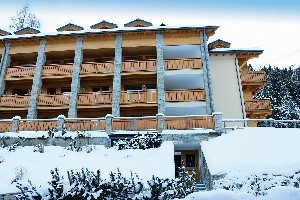 Hotel RESIDENCE REGINA DELLE ALPI wakacje