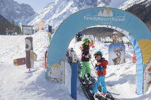 Hotel FAMILY RESORT RAINER wakacje