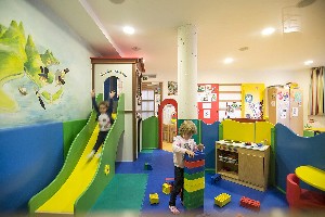 Hotel POST ALPINA - FAMILY MOUNTAIN CHALETS S wakacje