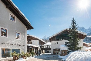 Hotel REZYDENCJA ZIN SENFTER wakacje