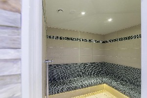 Hotel TSCHURTSCHENTHALER wakacje