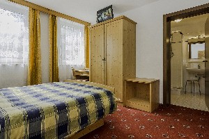 Hotel ALBERGO RISTORO LEZUO wakacje