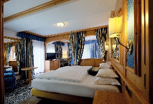 Hotel EVALDO wakacje