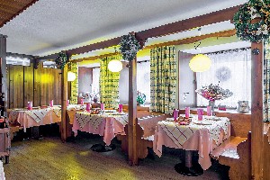 Hotel MALGA CIAPELA wakacje