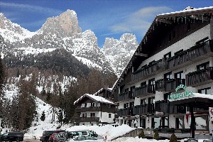 Hotel NIGRITELLA wakacje