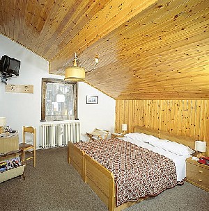 Hotel GARNI ESPERIA wakacje