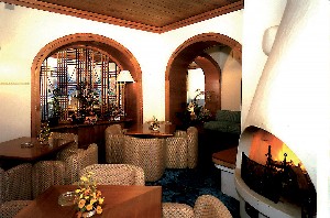 Hotel MAJONI wakacje