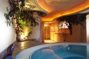 Hotel MENARDI wakacje