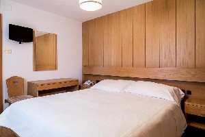 Hotel MIRALAGO wakacje