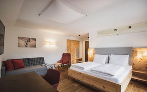 Hotel BRÖTZ wakacje
