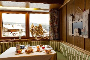 Hotel MARTINERHOF wakacje