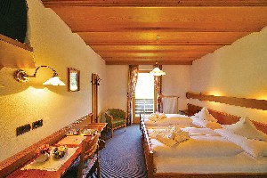 Hotel SMY KOFLERHOF WELLNESS & SPA DOLOMITI wakacje