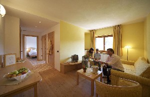 Hotel DOLOMITEN wakacje