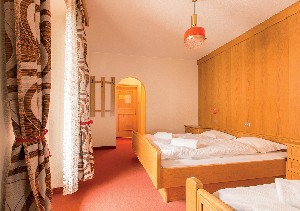 Hotel HOTEL & CHALET DIAMANT wakacje