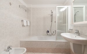 Hotel KASERHOF wakacje
