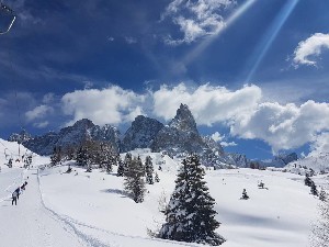 Hotel REZYDENCJA PEZ GAJARD wakacje