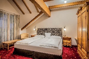 Hotel CORONA wakacje