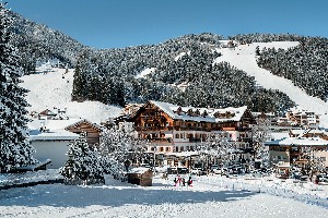 Hotel CORONA wakacje