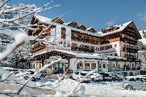 Hotel CORONA wakacje