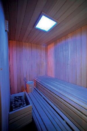 Hotel BUCANEVE wakacje