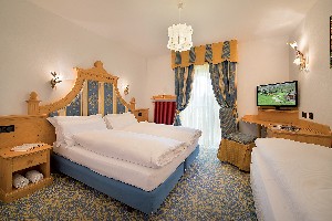 Hotel HOTEL CRISTALLO ***SUP. wakacje