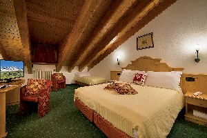 Hotel HOTEL CRISTALLO ***SUP. wakacje