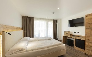 Hotel ACTIVE ALM MOENA wakacje